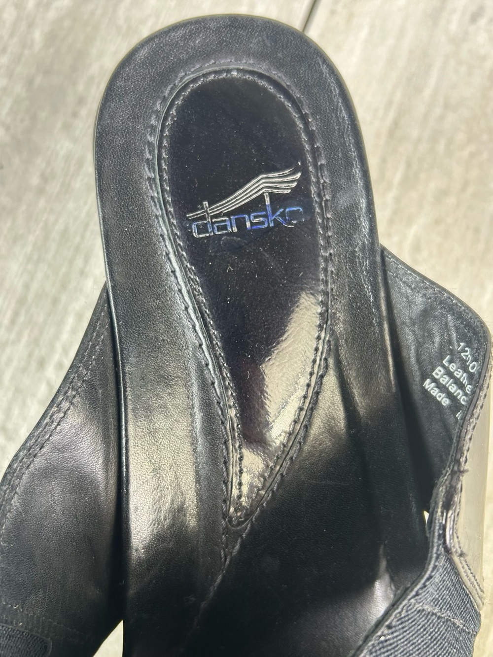 Dansko Ava Black Cross Strap Wedge Slip On Elastic Mules Shoes Women’s Size 8 - Picture 10 of 11